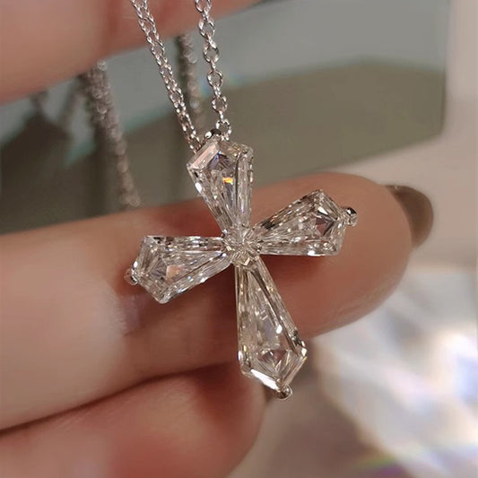 Stunning Necklace for Daily Wear