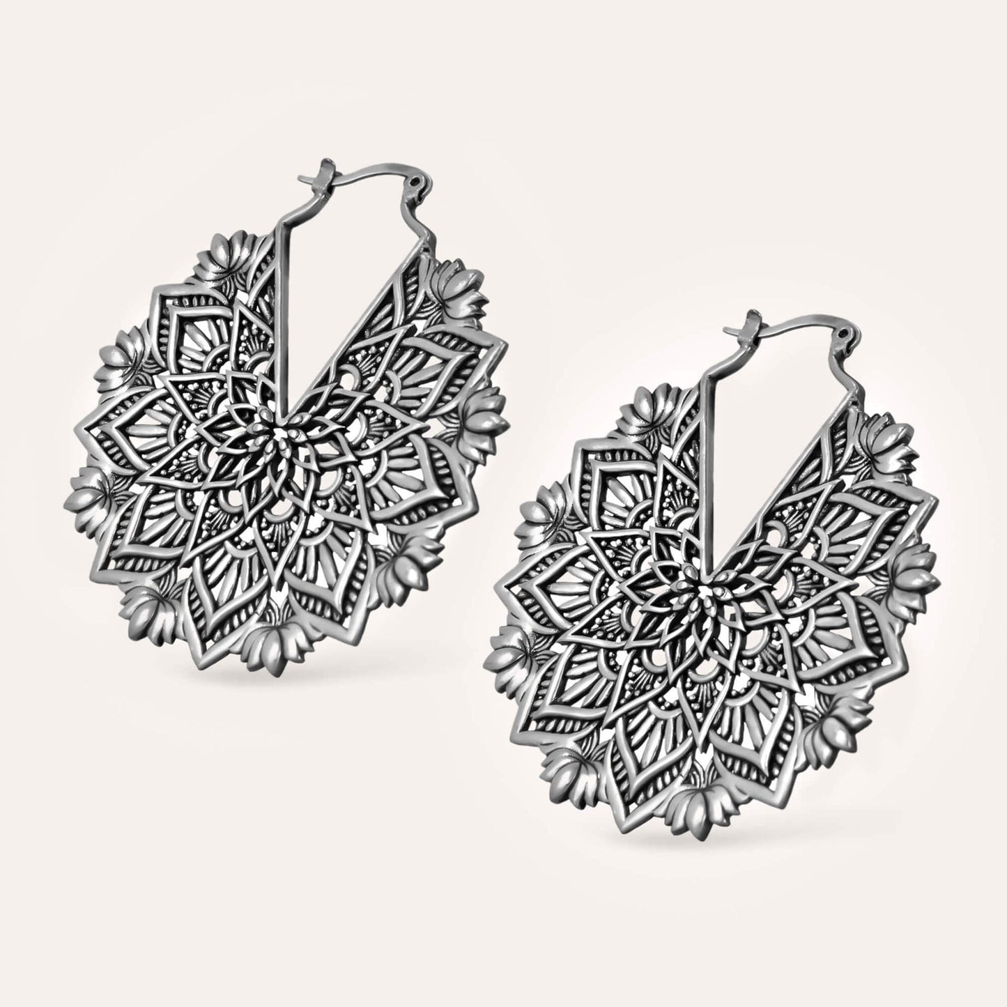 Vintage Handmade Earring