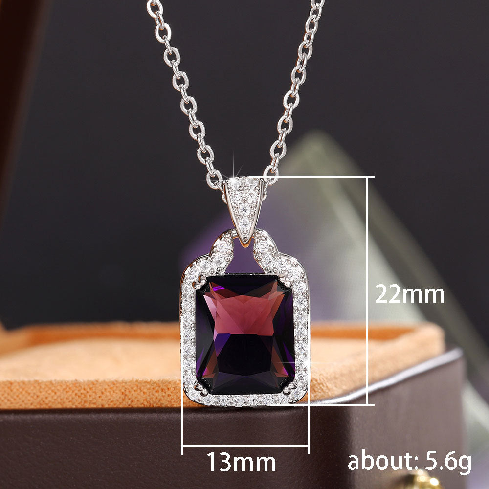 Classic Necklace with Timeless Appeal