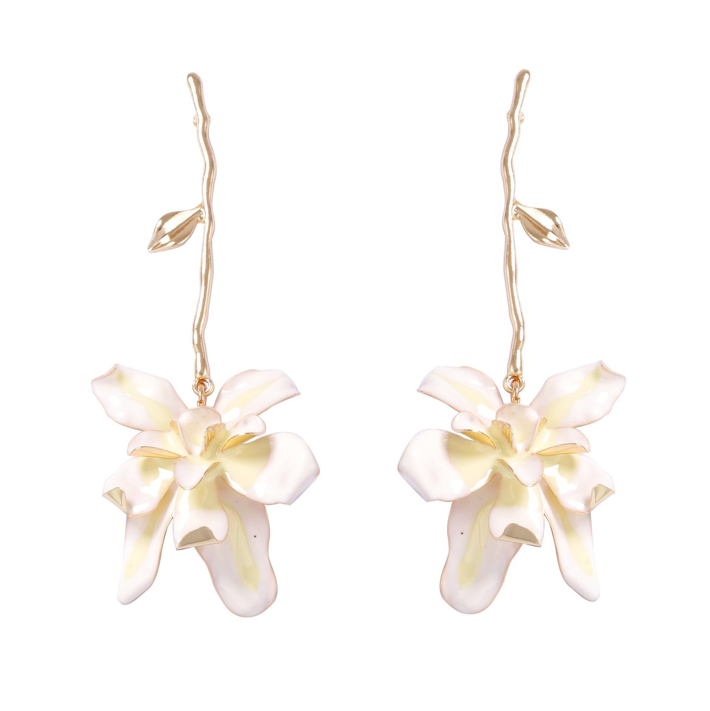 Classic Earring with Timeless Appeal