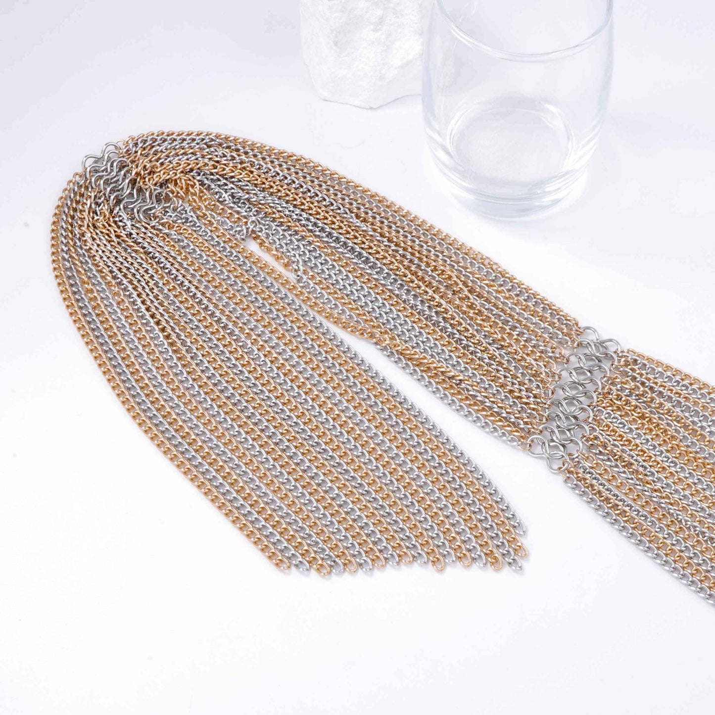 Romantic Chain for Special Moments
