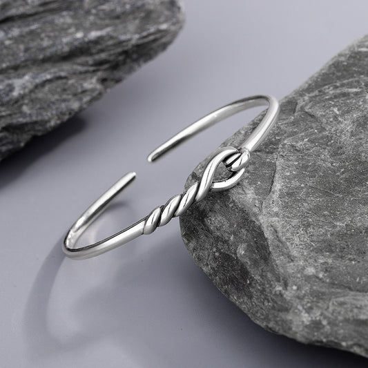 Beautiful Bracelet with Unique Style