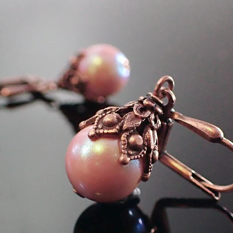 Classic Pearl Earring with Timeless Appeal