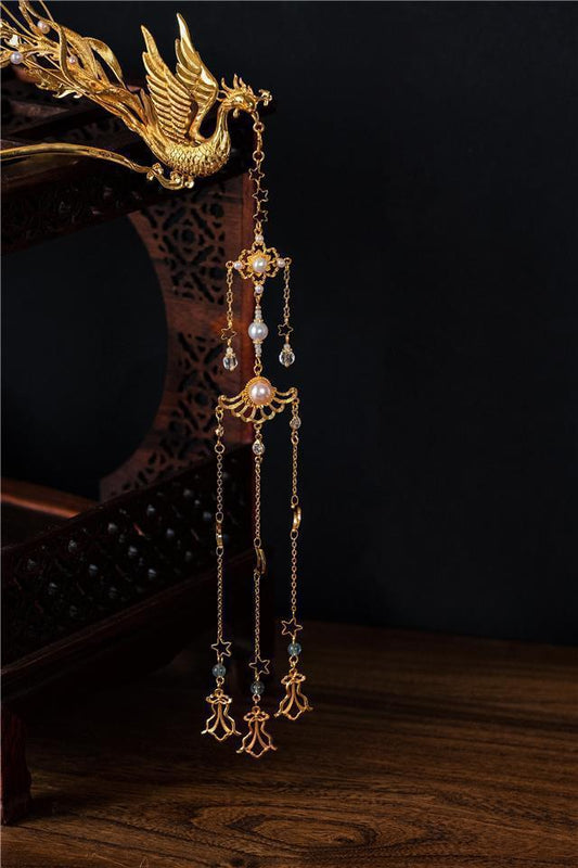 Delicate Artisan Gold Piece