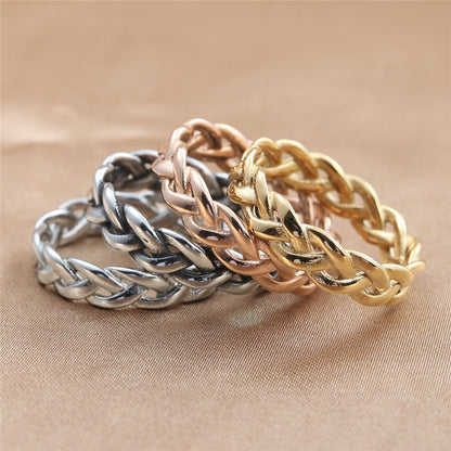 Classic Chain with Timeless Appeal