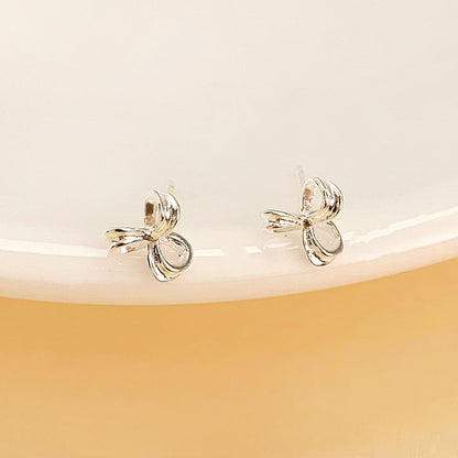 Charming Piece for Any Occasion