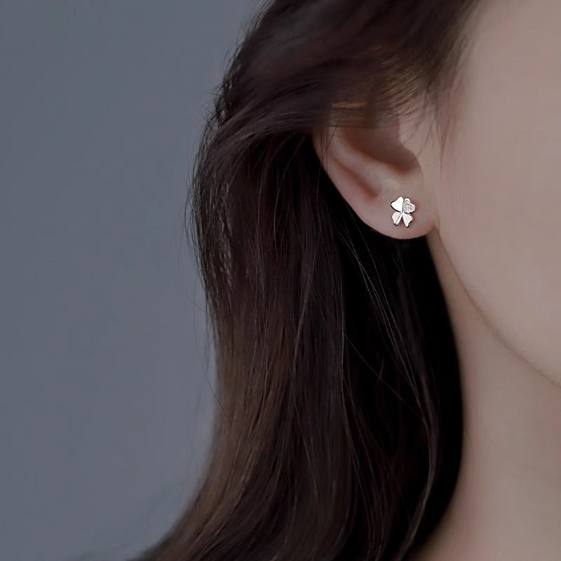 Romantic Earring for Special Moments