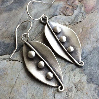 Beautiful Silver Earring with Unique Style