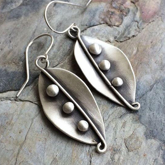Beautiful Silver Earring with Unique Style
