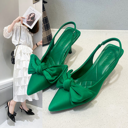 Graceful Orthopedic Sandals for Modern Look