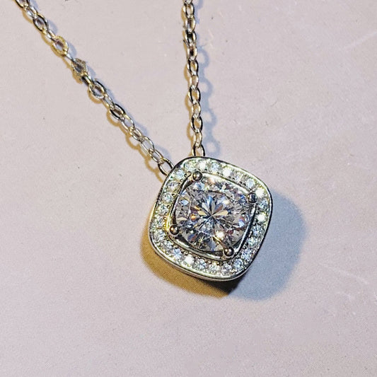 Classic Necklace with Timeless Appeal