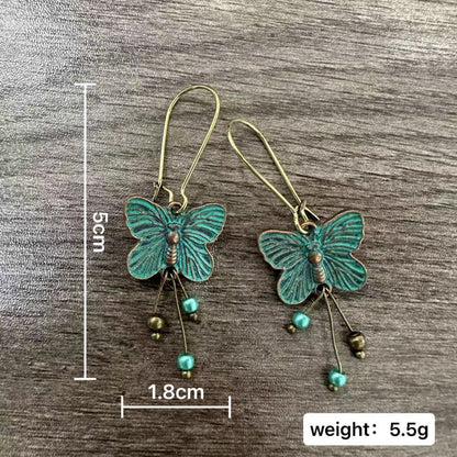 Charming Piece for Any Occasion