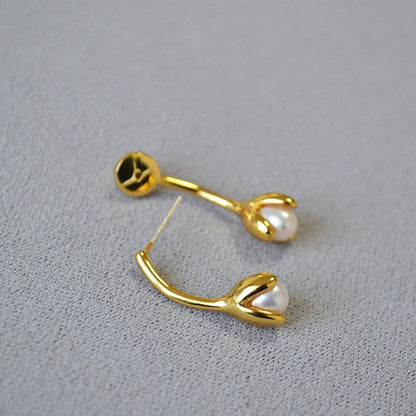 Romantic Pearl Earring for Special Moments