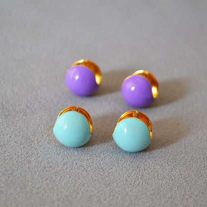 Romantic Gold Earring for Special Moments