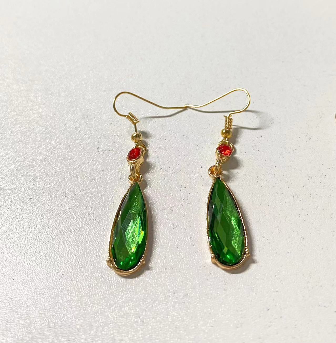 Romantic Earring for Special Moments