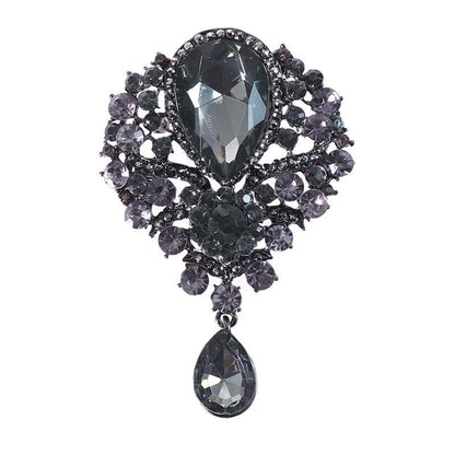 Charming Pendant for Any Occasion