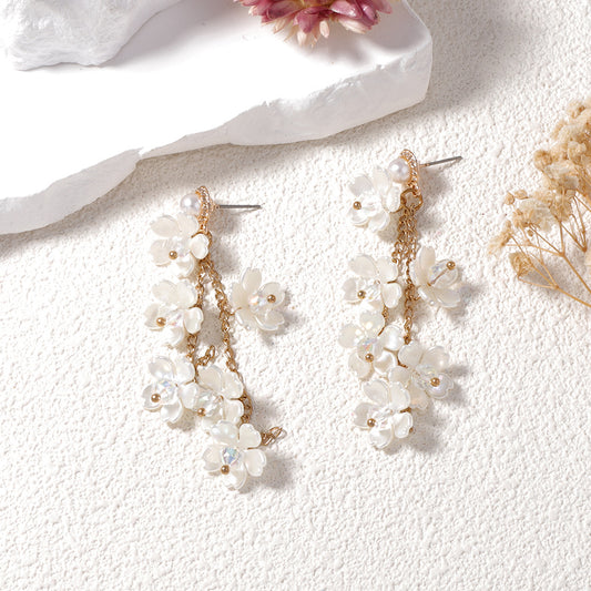 Charming Pearl Earring for Any Occasion