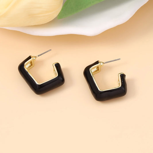 Stunning Earring for Daily Wear