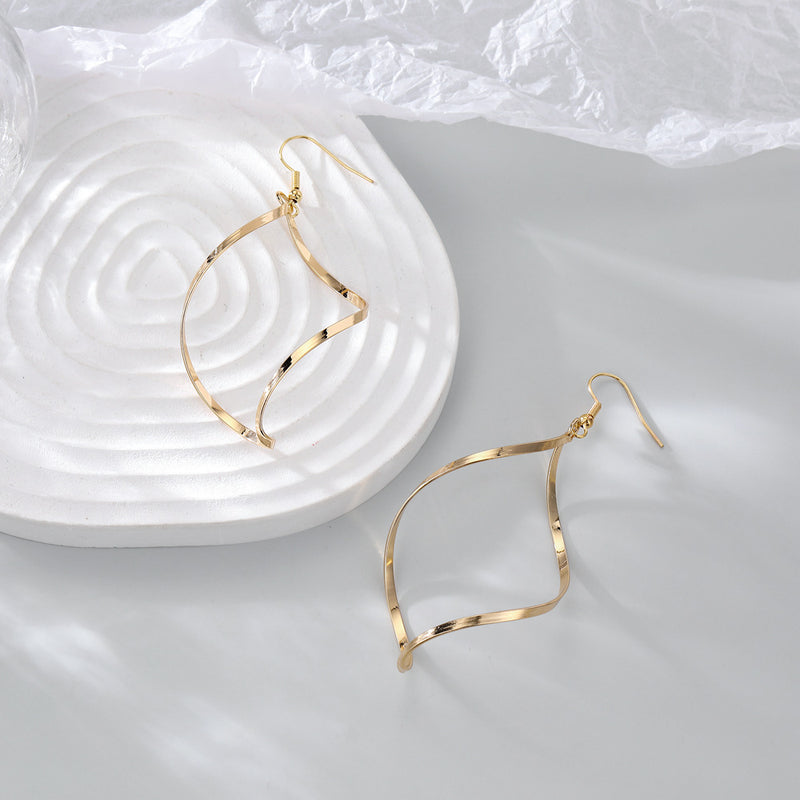 Classic Earring with Timeless Appeal