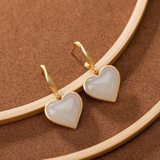 Elegant Silver Earring for Every Occasion