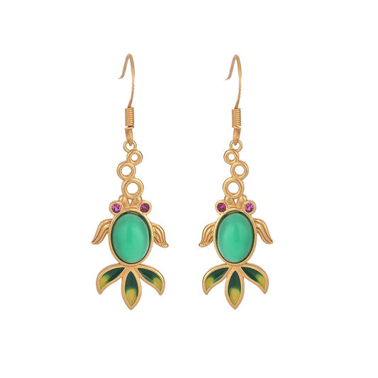 Charming Earring for Any Occasion
