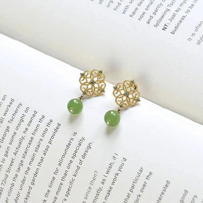 Romantic Silver Earring for Special Moments