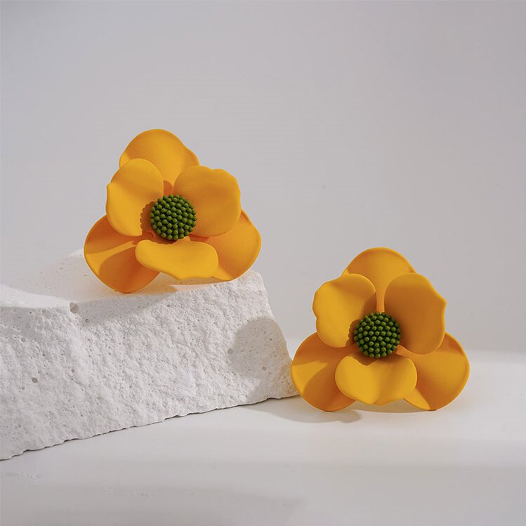 Elegant Earring for Every Occasion
