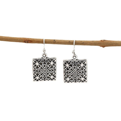 Vintage Handmade Earring
