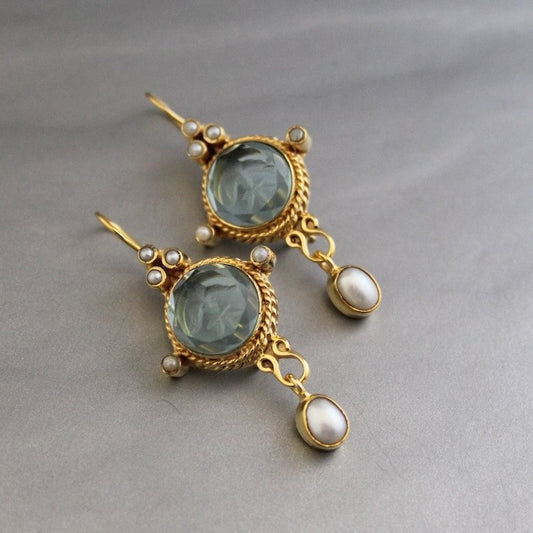 Stunning Earring for Daily Wear