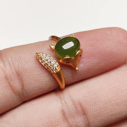 Classic Silver Ring with Timeless Appeal