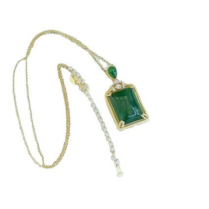 Charming Gold Necklace for Any Occasion