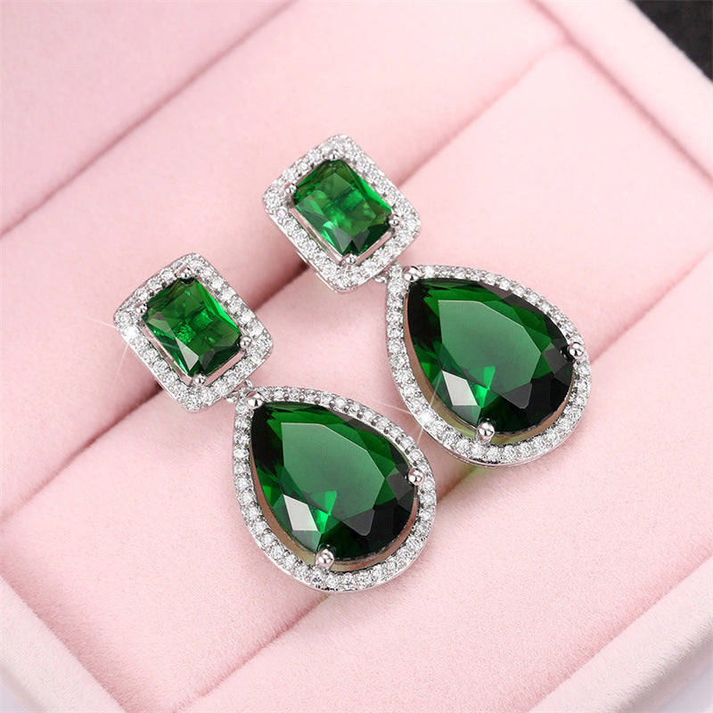 Elegant Earring for Every Occasion
