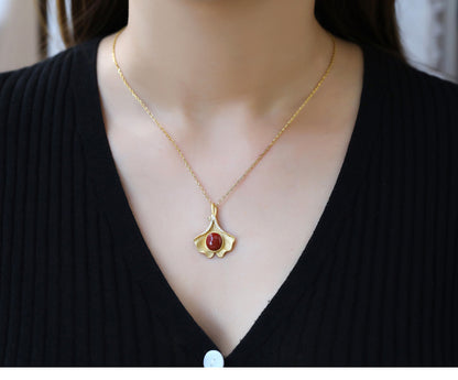 Stunning Gold Necklace for Daily Wear