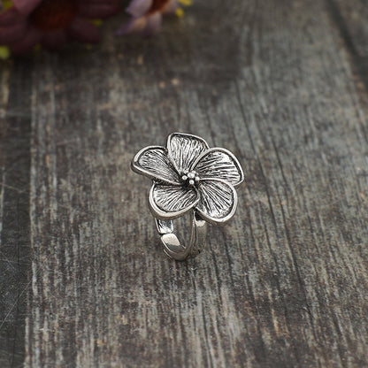 Stunning Ring for Daily Wear