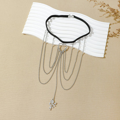 Classic Pendant with Timeless Appeal
