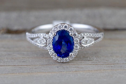 Classic Ring with Timeless Appeal