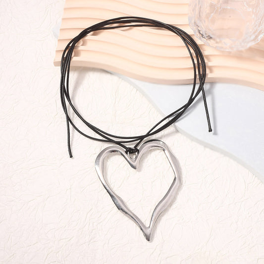 Stunning Necklace for Daily Wear