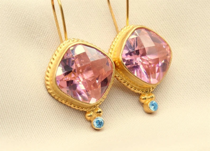 Vintage Handmade Earring