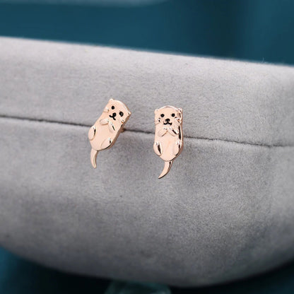 Stunning Gold Earring for Daily Wear
