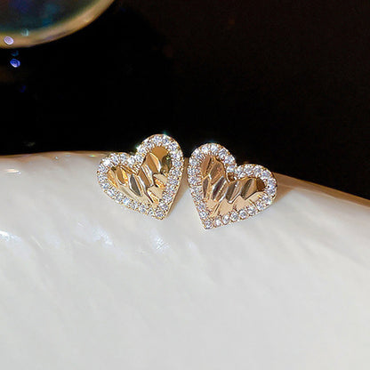 Elegant Earring for Every Occasion