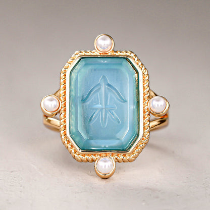 Classic Ring with Timeless Appeal