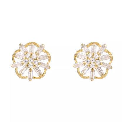Beautiful Earring with Unique Style