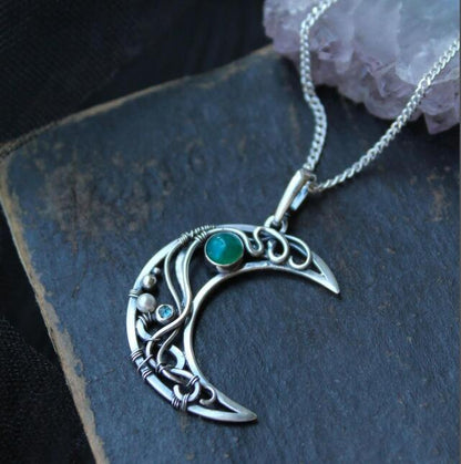 Classic Necklace with Timeless Appeal