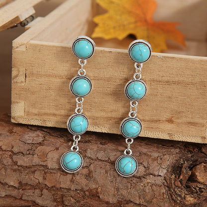 Charming Earring for Any Occasion