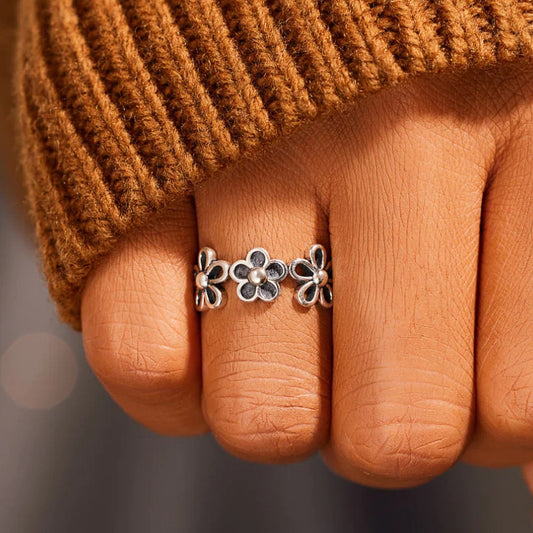 Beautiful Ring with Unique Style