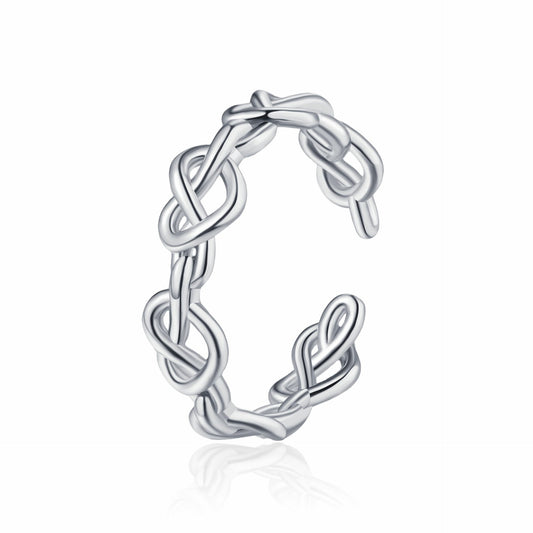 Charming Chain for Any Occasion