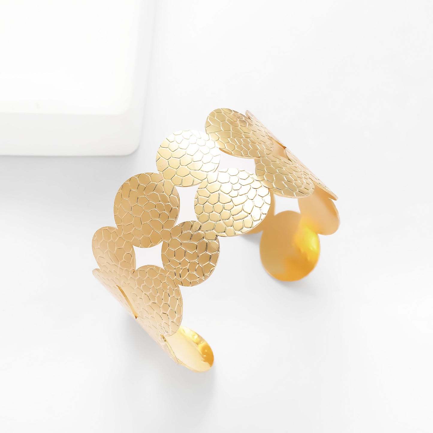 Classic Bracelet with Timeless Appeal