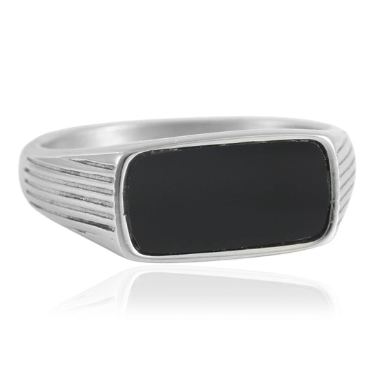 Classic Ring with Timeless Appeal