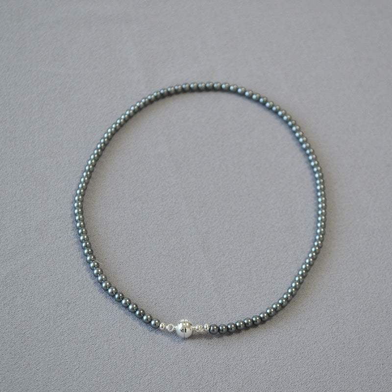Classic Pearl Necklace with Timeless Appeal