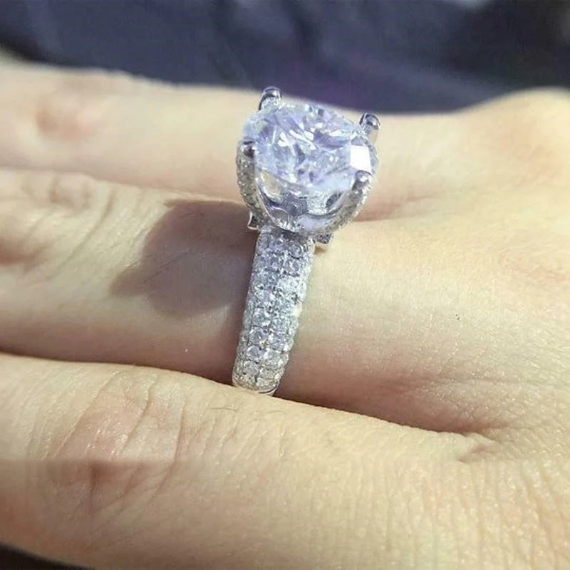 Beautiful Ring with Unique Style